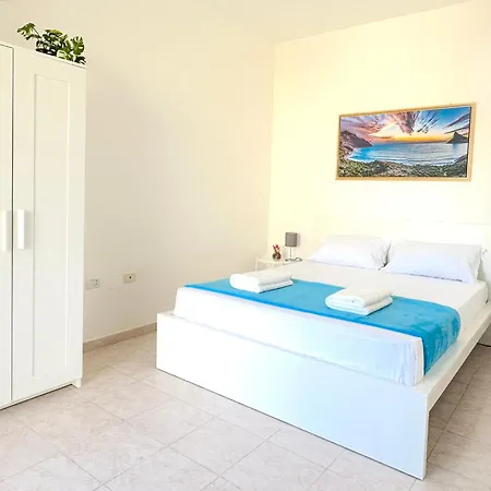 Marefuori - Attico Vista Mare Apartmán Gallipoli